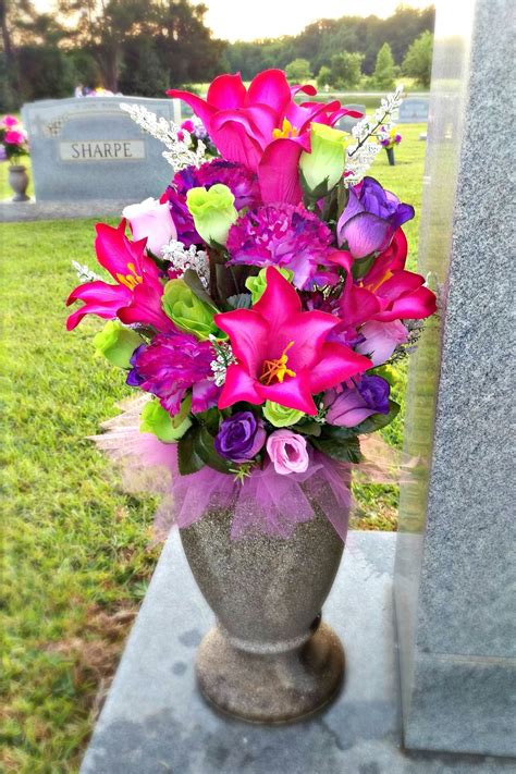 flower arrangements for grave vase